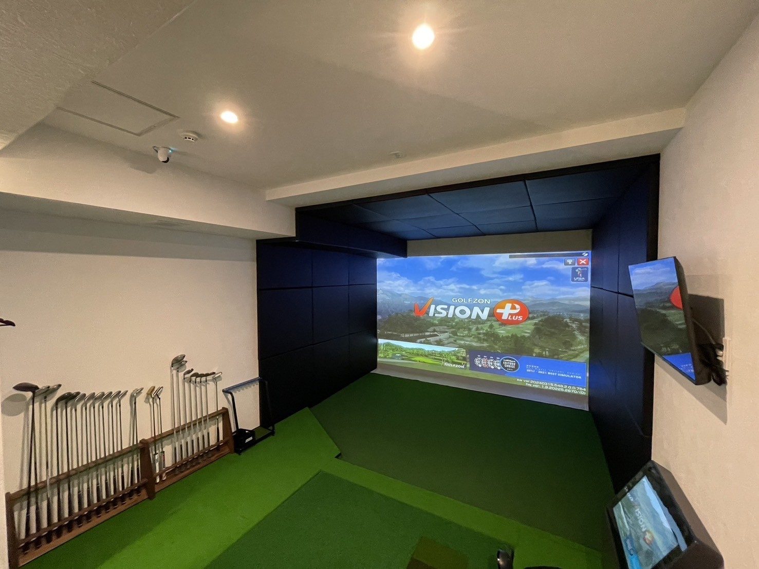 EXTRA GOLF 月島店のブース